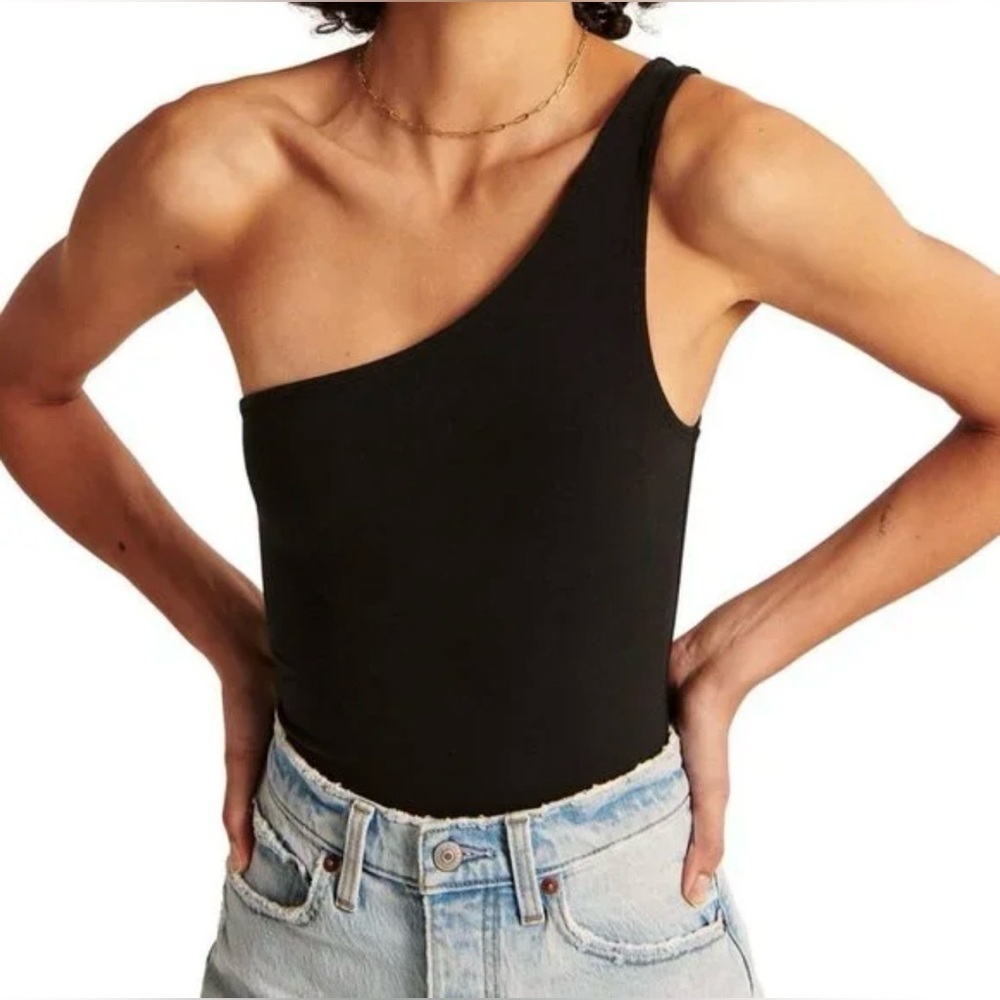Abercrombie & Fitch One Shoulder Black Bodysuit Women’s Medium